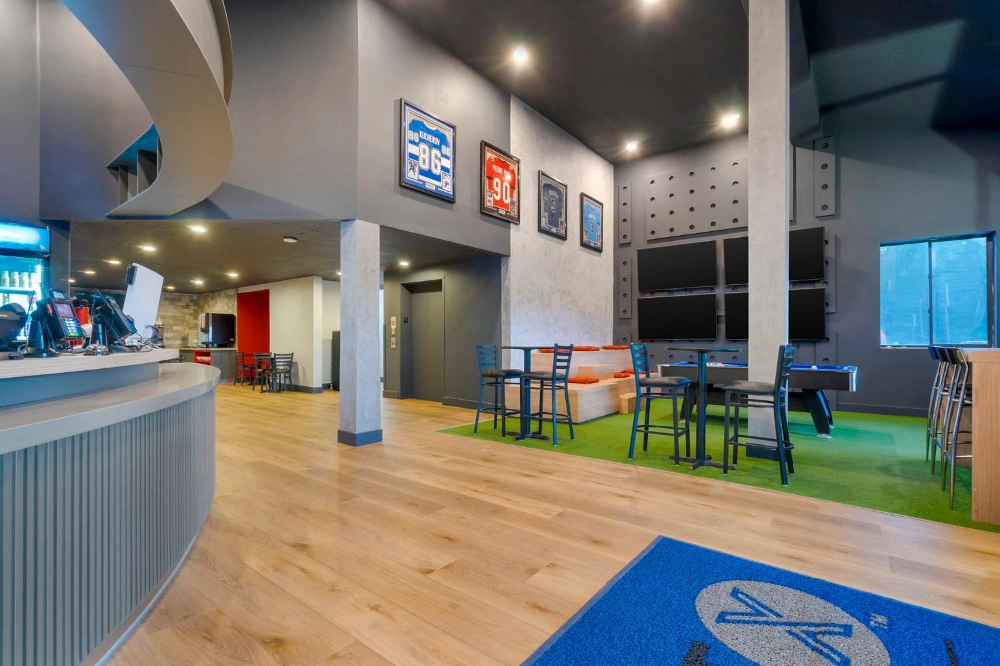 Spot X Hotel Tampa - Wesley Chapel By The Red Collection Exteriör bild
